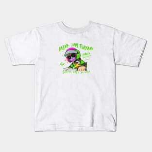 piknikpiknik xfoocodecoco ForYourDay : KEJAR JAM TSAYANK Kids T-Shirt